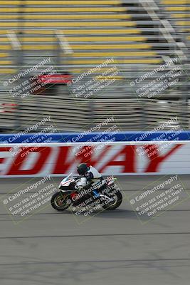 media/Mar-19-2022-Fastrack Riders (Sat) [[4e7522d738]]/Level 3/Finish Line/